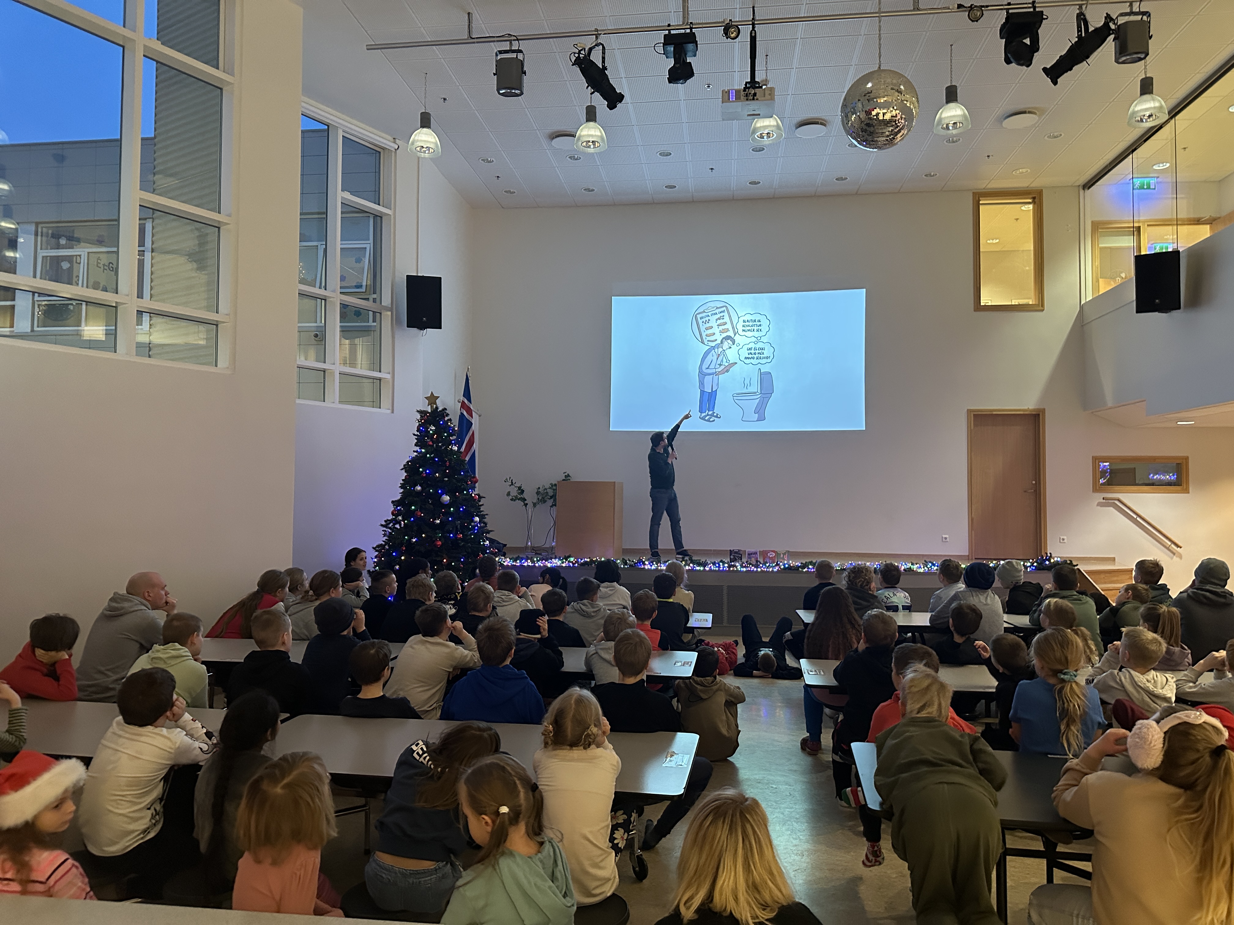 Sævar Helgi rithöfundur í heimsókn