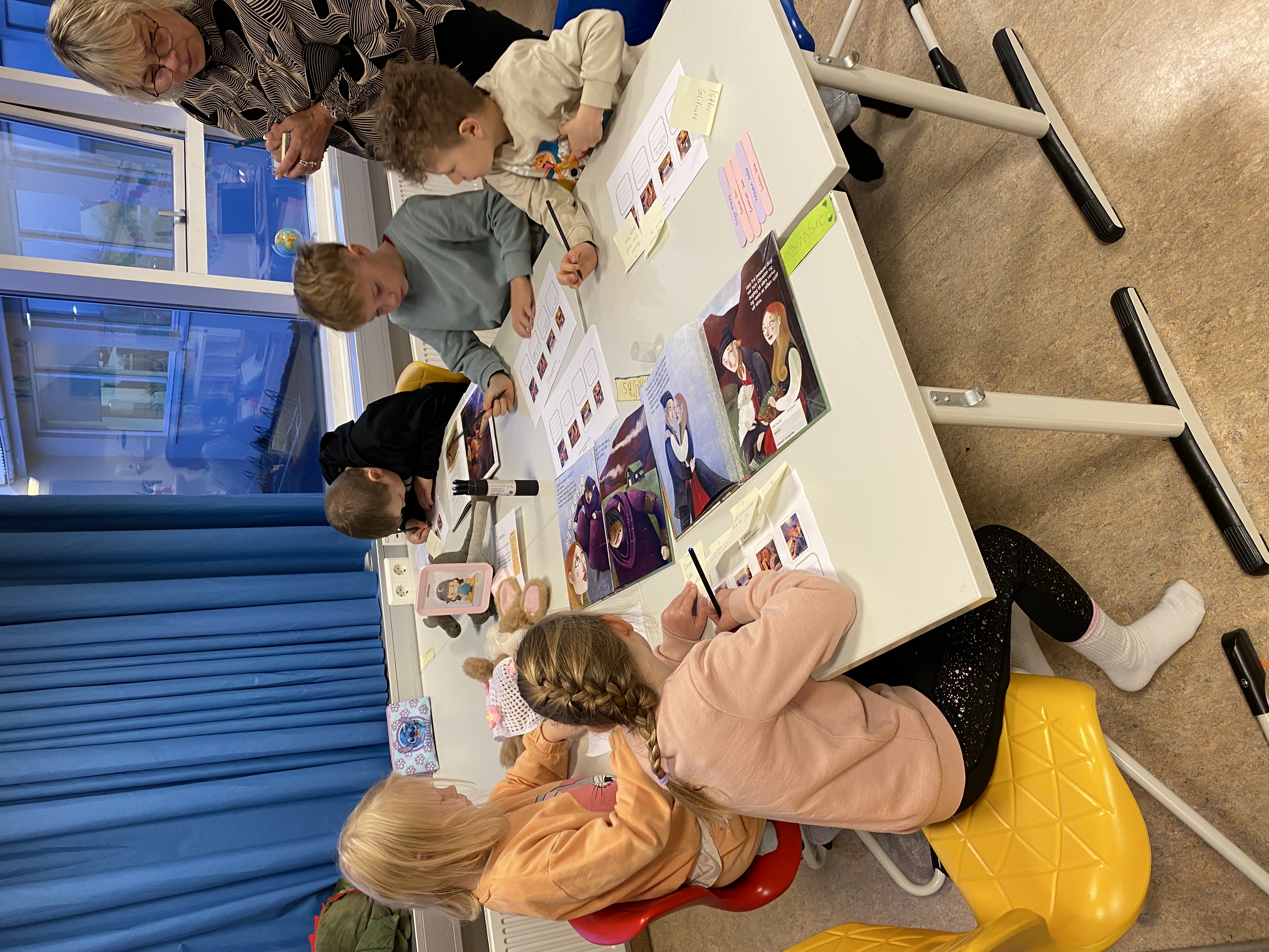 Gilitrutt og fjölbreytt verkefni hjá 2. bekk