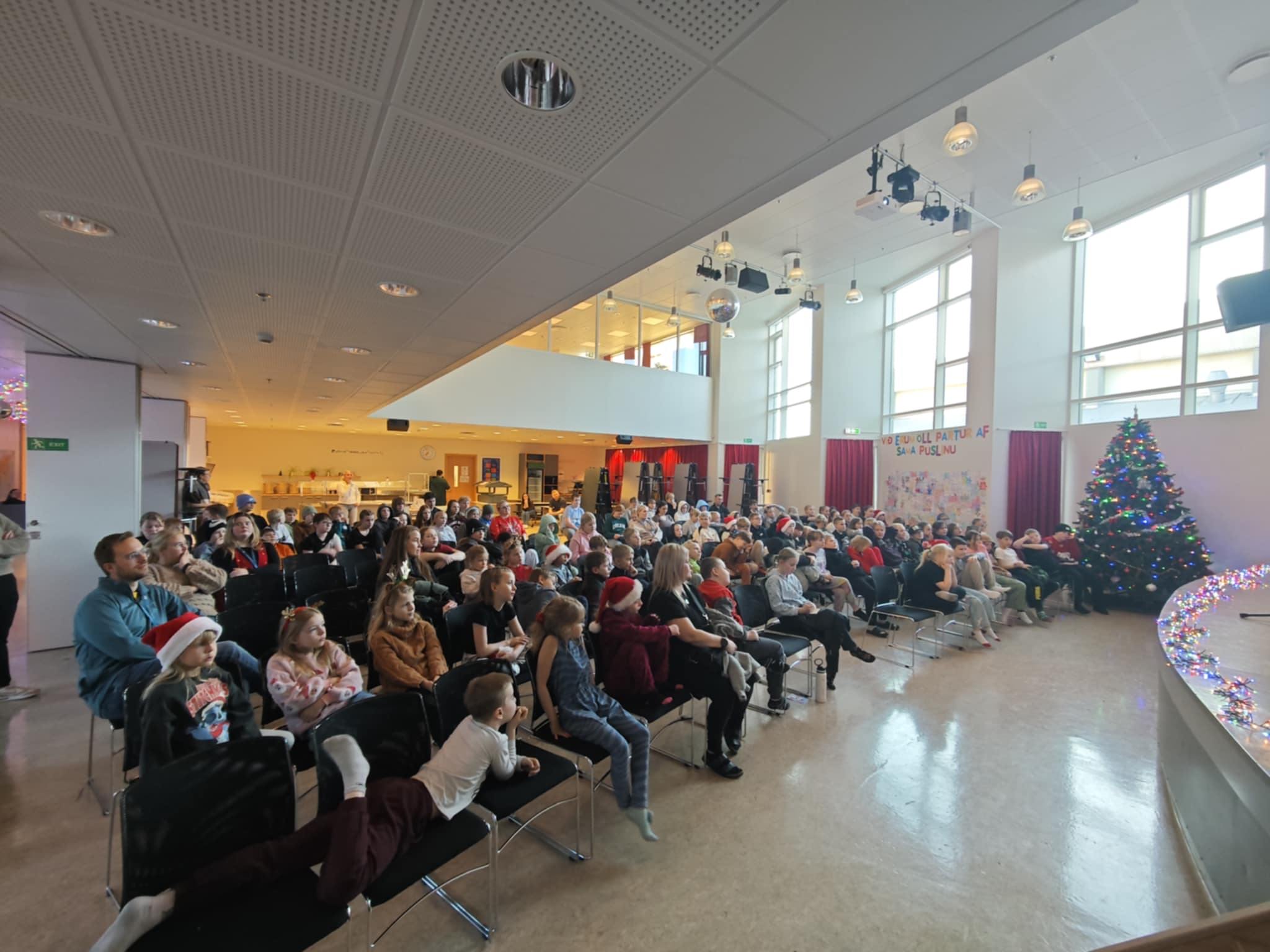 Gunnar Helgason rithöfundur í heimsókn