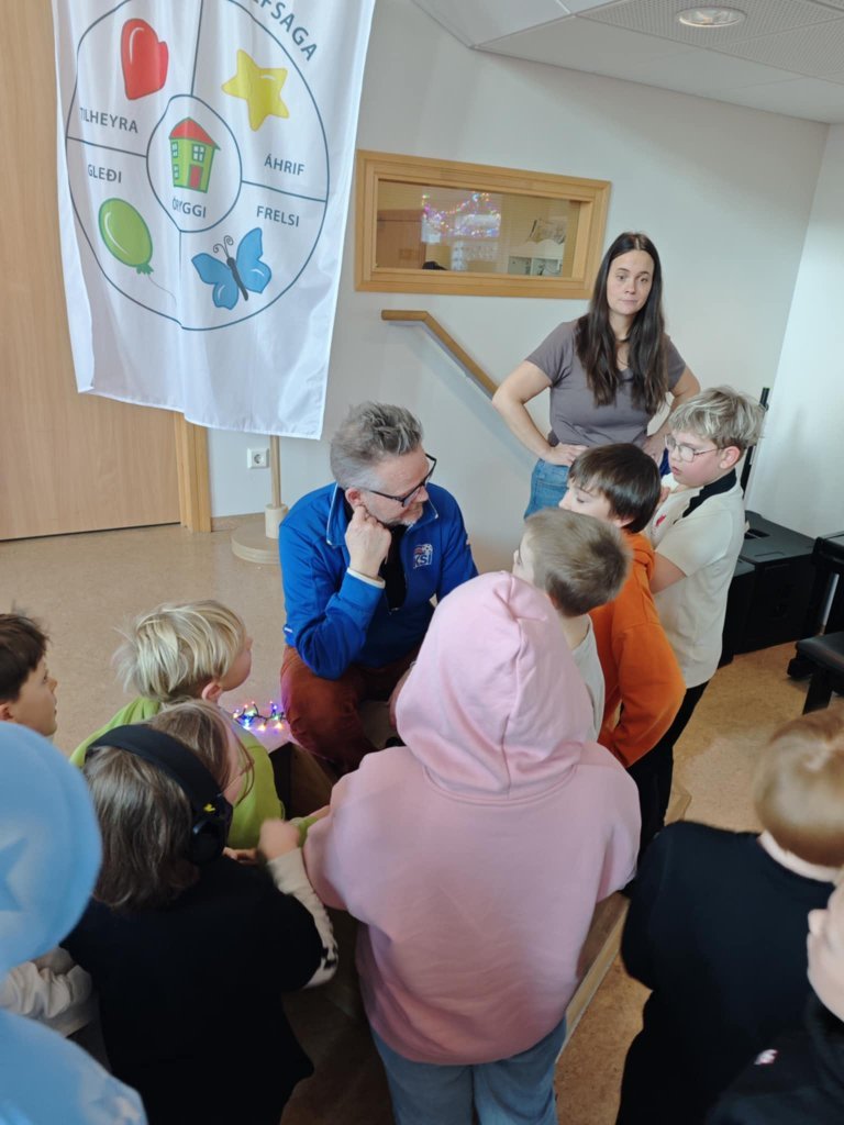 Gunnar Helgason rithöfundur í heimsókn