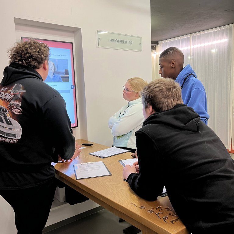 20220308_102220270_ios