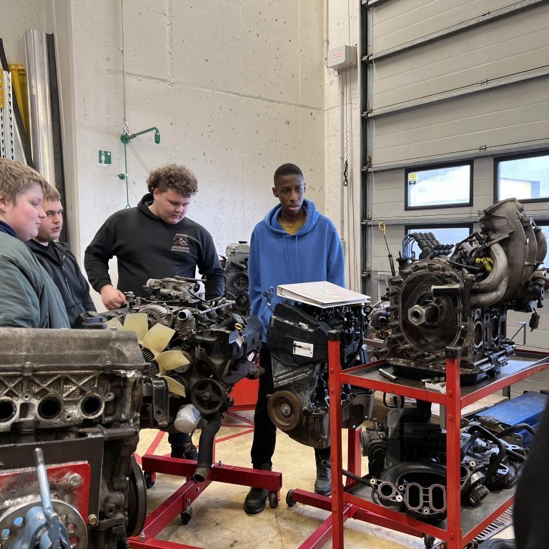 20220308_145234823_ios