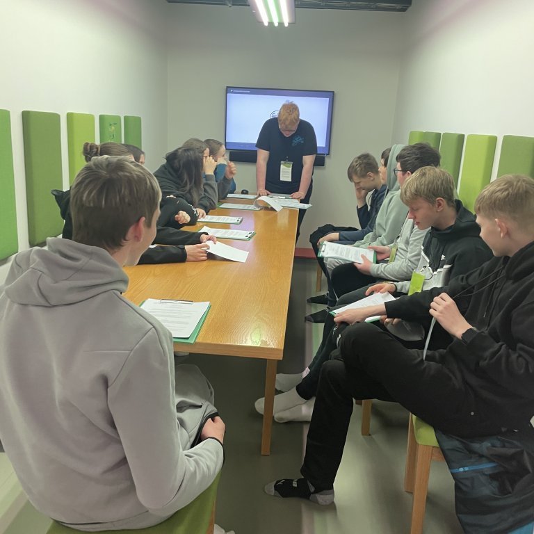 image-20230215-104817-0d5ac351