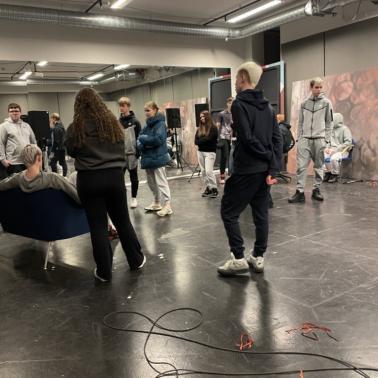 image-20230215-154529-d7938053