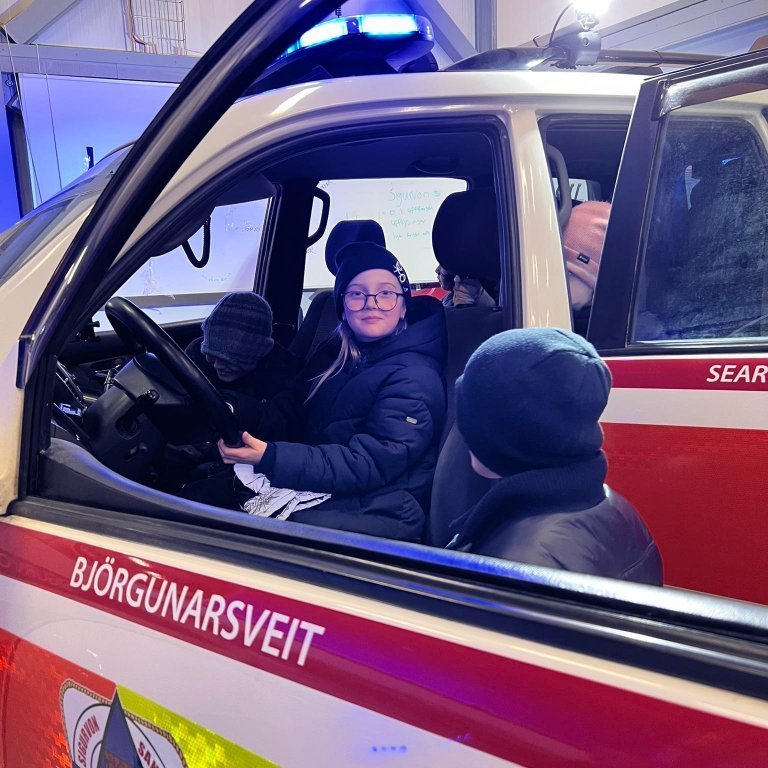 327457335_1454099195357747_4622523367727357439_n