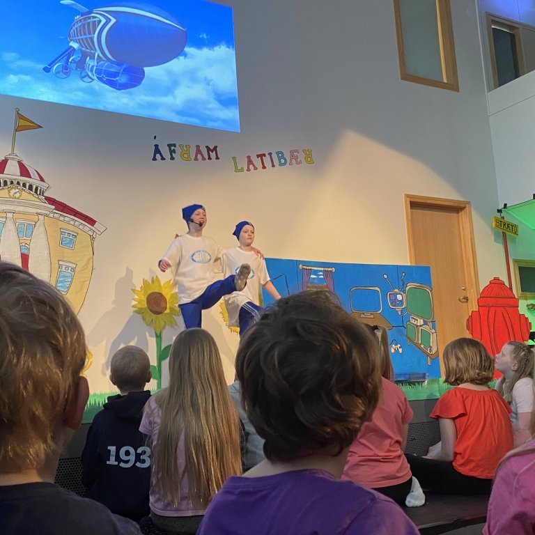 20220331_102237126_ios2