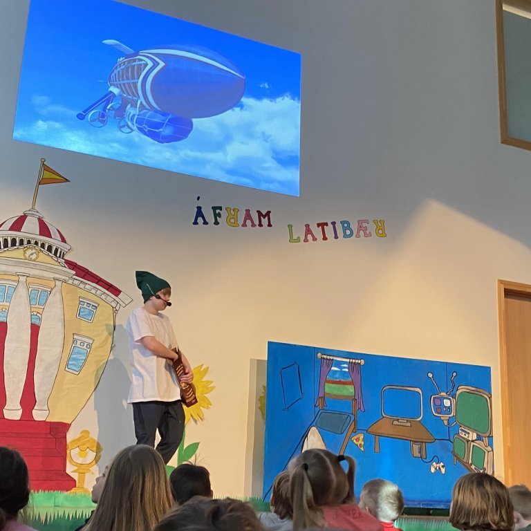 20220331_103232197_ios2