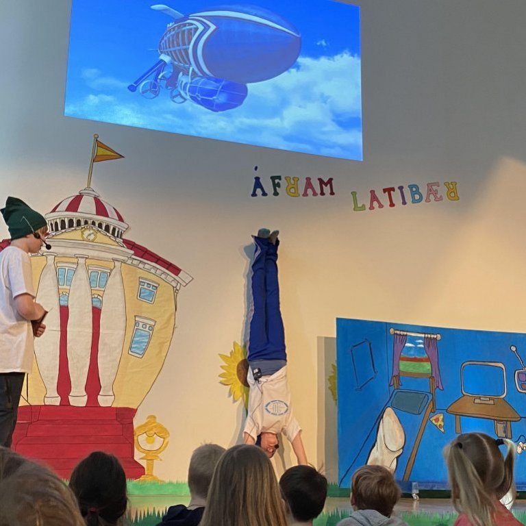 20220331_103310103_ios2