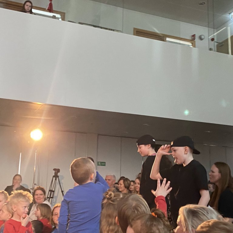 20220331_104054766_ios2