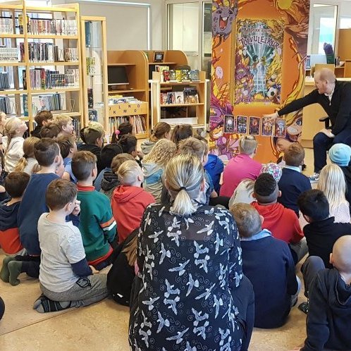 4c5d3f65a931b24aebea3ecc55305e1d