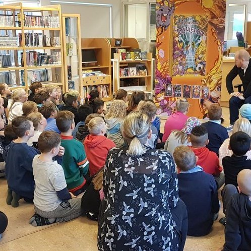 69d2e2328ab0a36ca69a0301ff7b0dd8