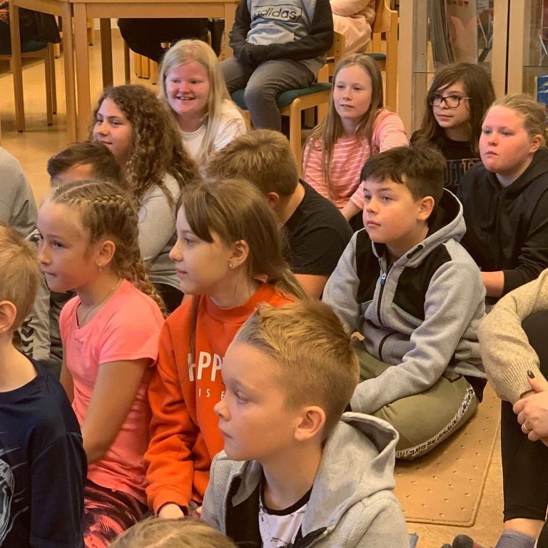 8b0ae19074abd15f7df1ecbbed73ae0d