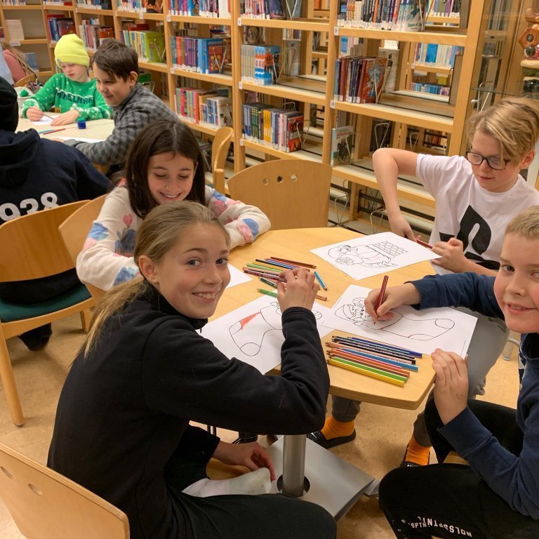 2be3a7cd3653ff97838e96e539142747