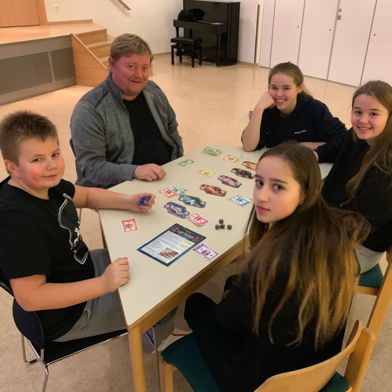 f56a552524607ab46462fd7ac217dd20