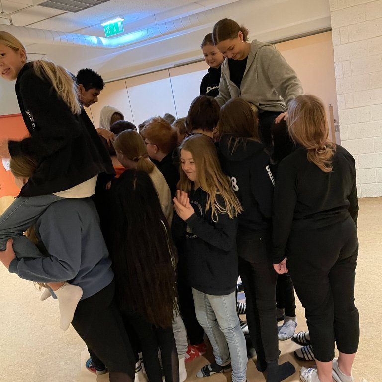 20210205_093908392_ios