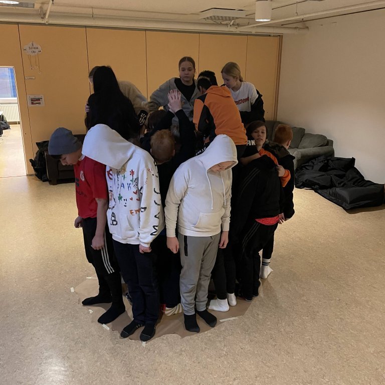 20210205_094333128_ios