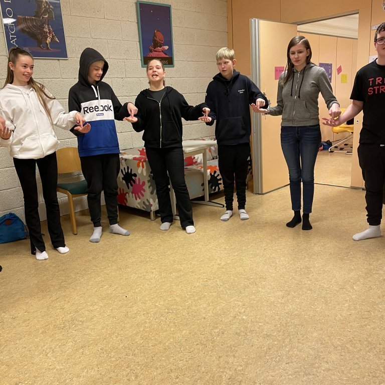 20210223_105134551_ios