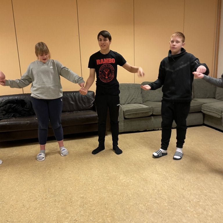 20210223_105137216_ios