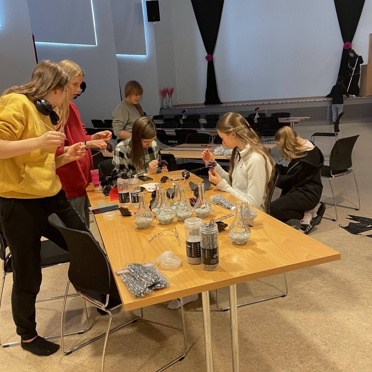 20210324_115154927_ios