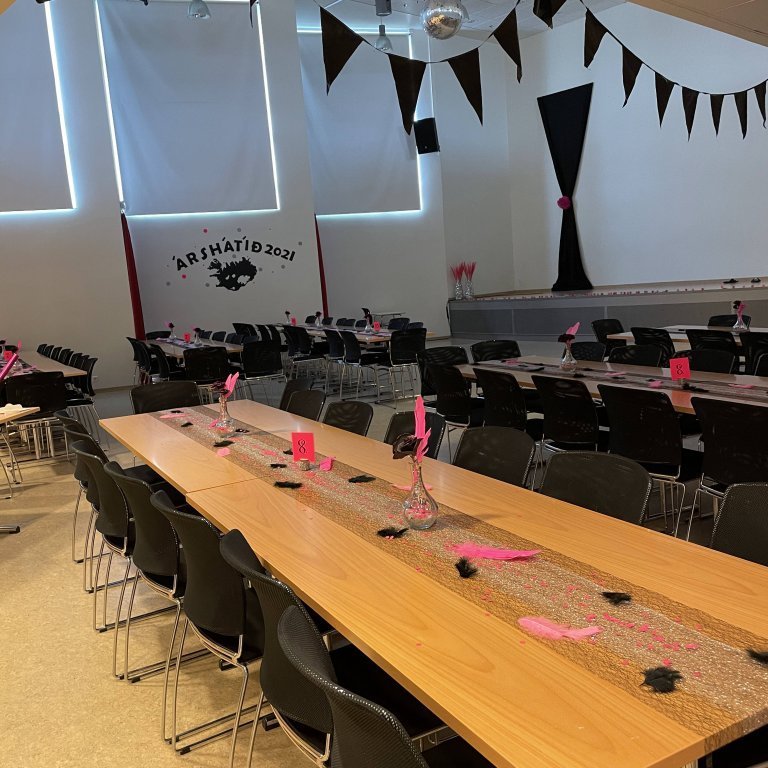 20210324_155016125_ios