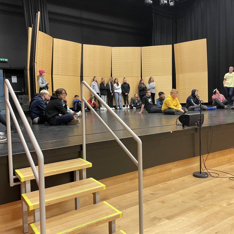 20210525_102418876_ios