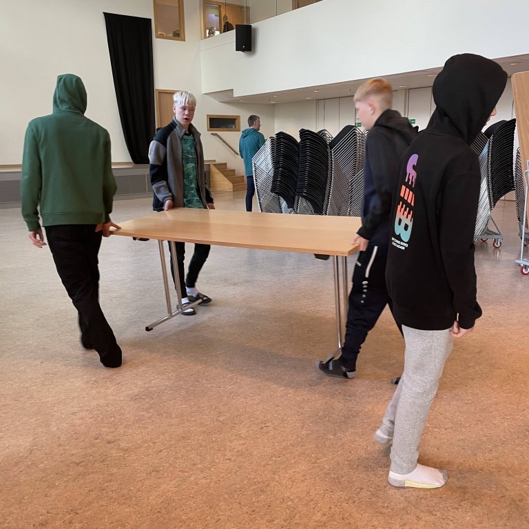 20210531_093001555_ios