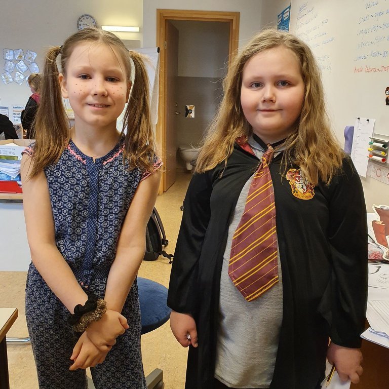 93179155_219971949324215_7052448278419341312_n