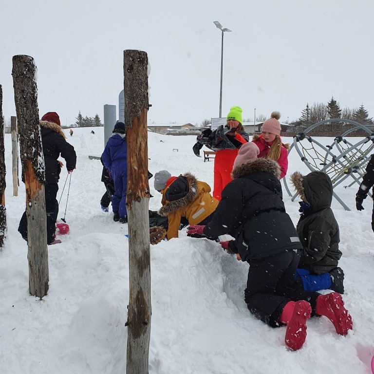 93628186_937787966651035_25387062060384256_n