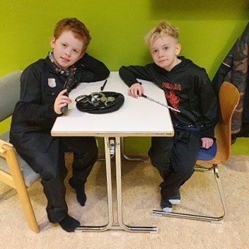 93780347_695369657669810_6923493951236210688_n