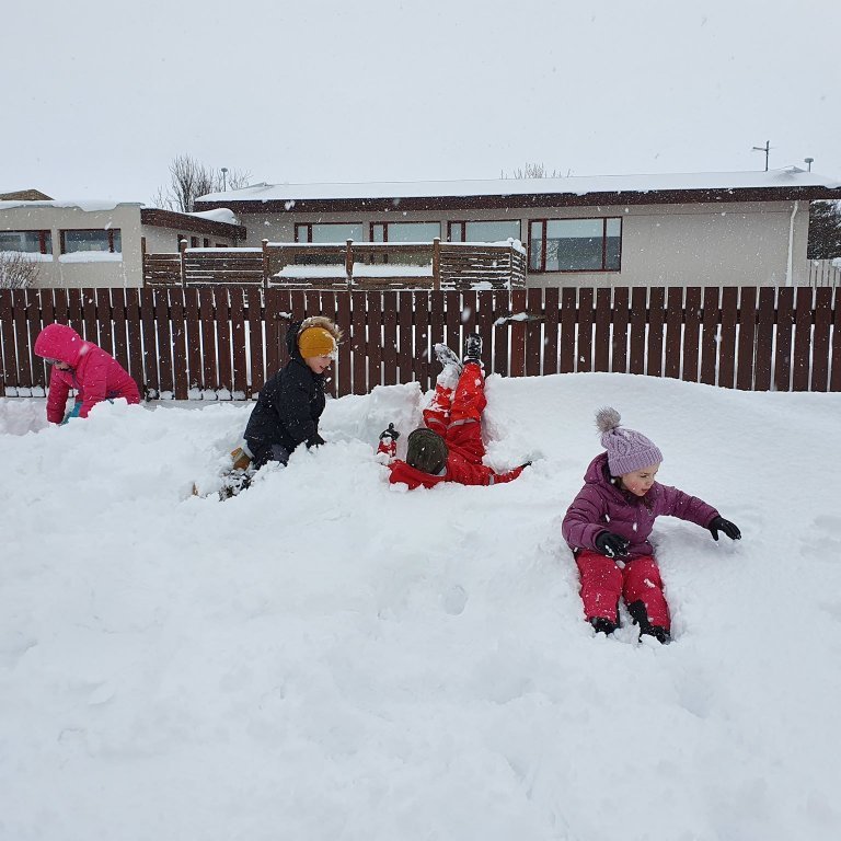 93880135_877800725965755_7862961134624571392_n