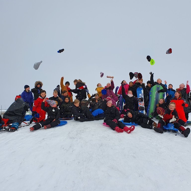 93986194_224971765481332_8158398057877078016_n