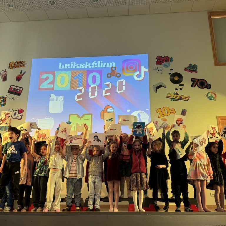 20250404_102522700_ios