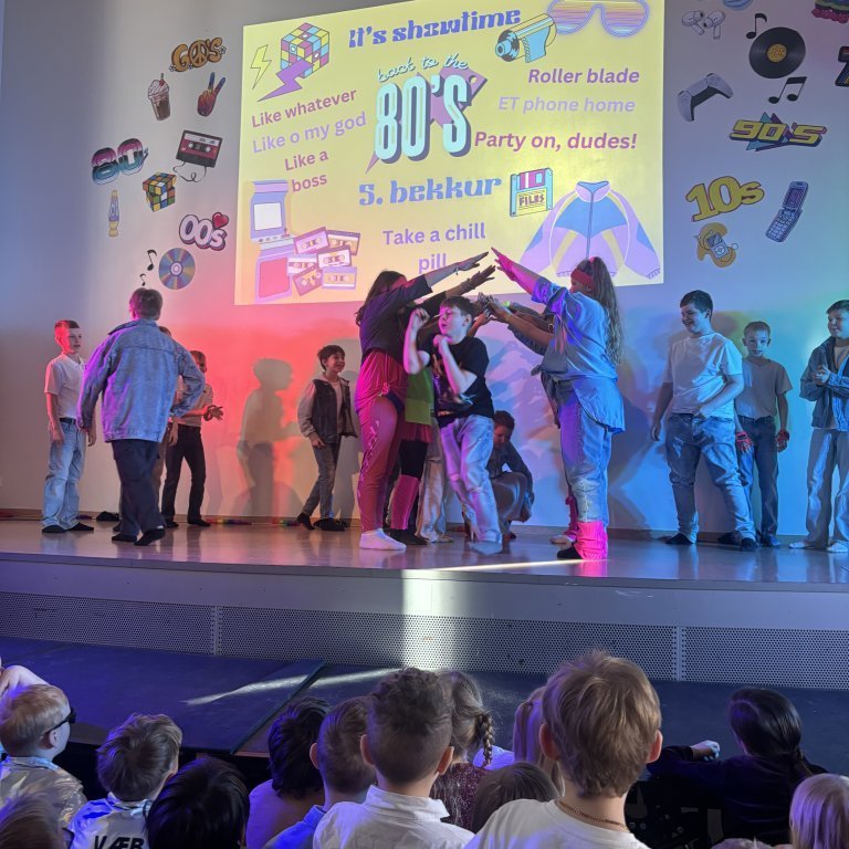 20250404_104203304_ios