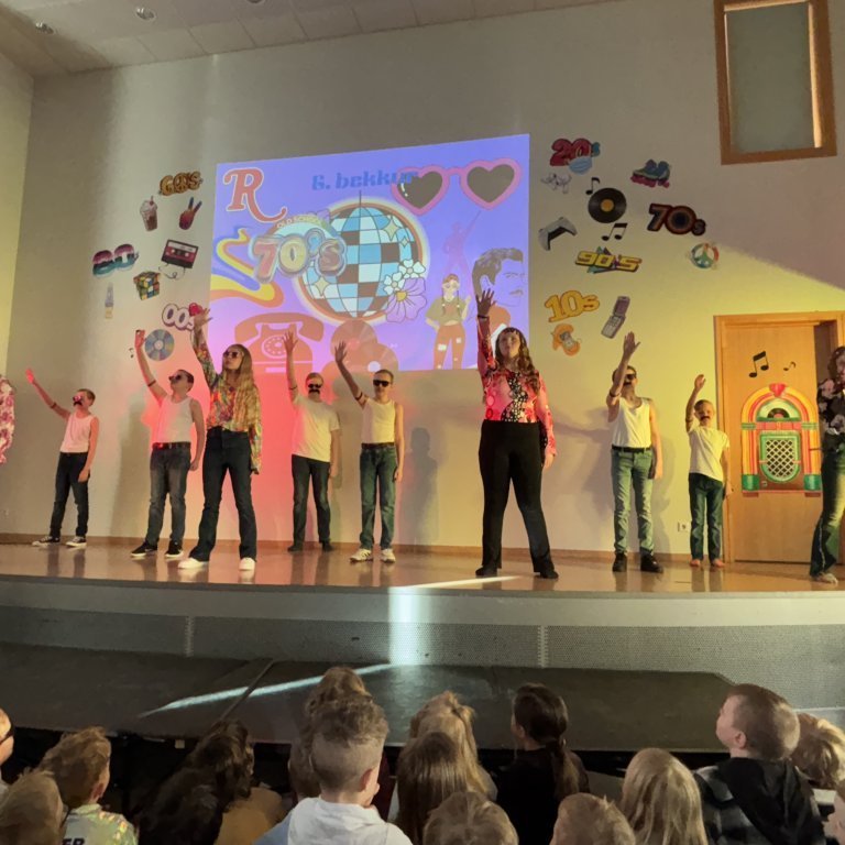 20250404_104734428_ios