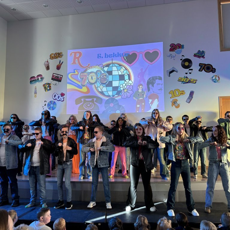 20250404_105457544_ios