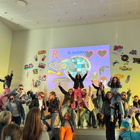 20250404_105656612_ios