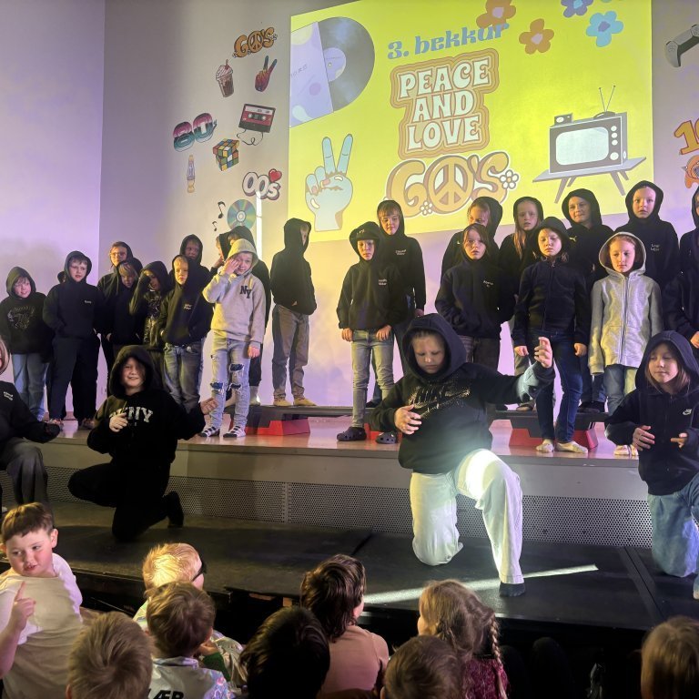 20250404_110222579_ios