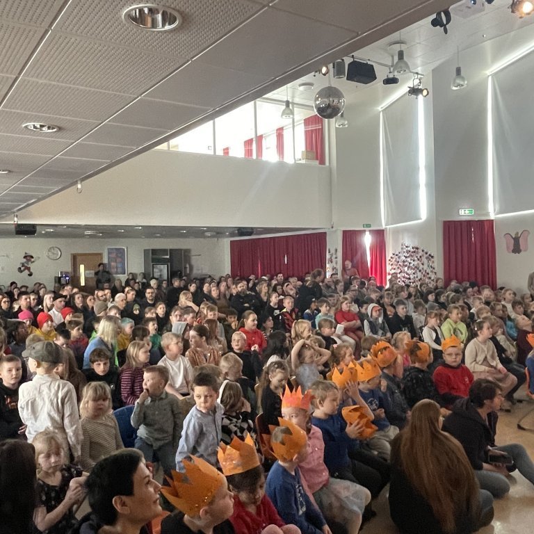 mynd-20230324-101715ead50084