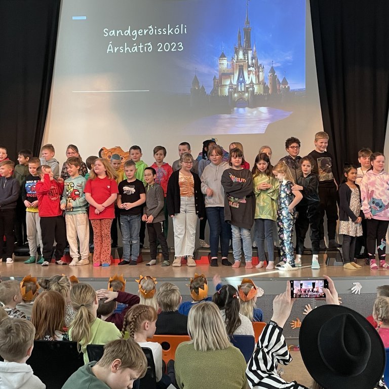 mynd-20230324-104227ca1d7d47