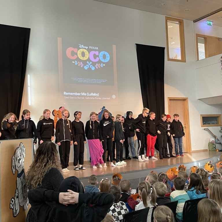 mynd-20230324-1101069bf274f5