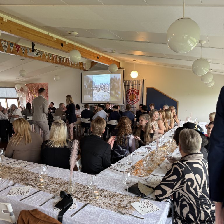 20250410_171658427_ios