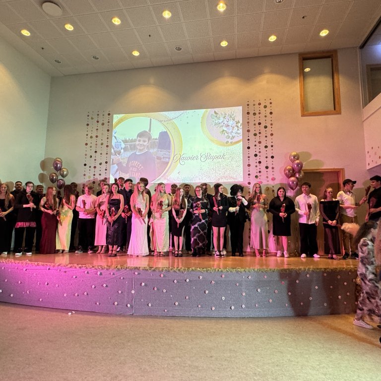 20250410_203350067_ios