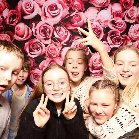 20250411_114127345_ios