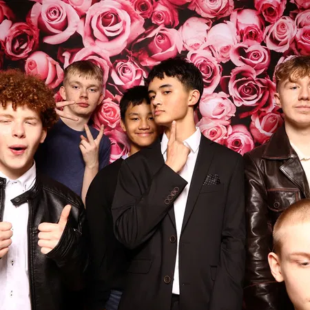 20250411_114316348_ios