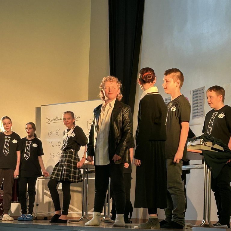 426166554_771688884903526_7225249957740608946_n