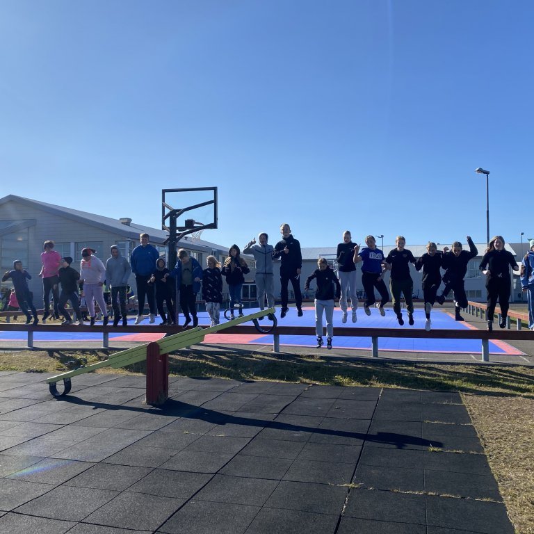 image-20220826-103602-c318727f