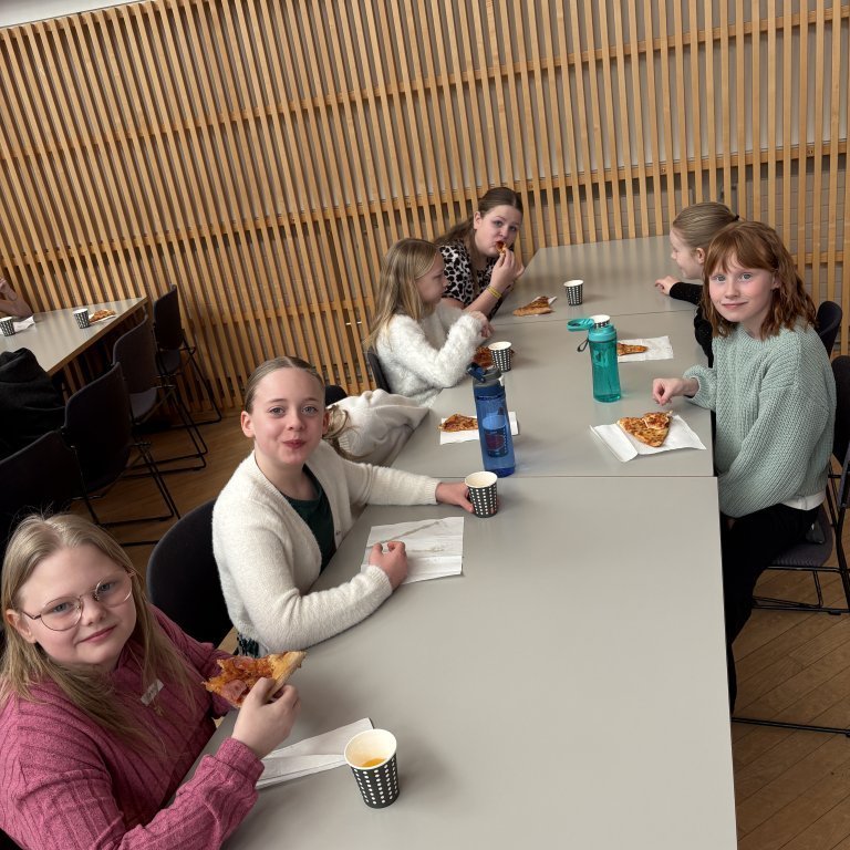 20260215_121124791_ios