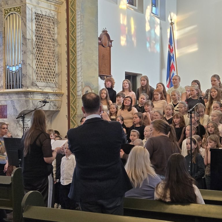 20260215_203212396_ios