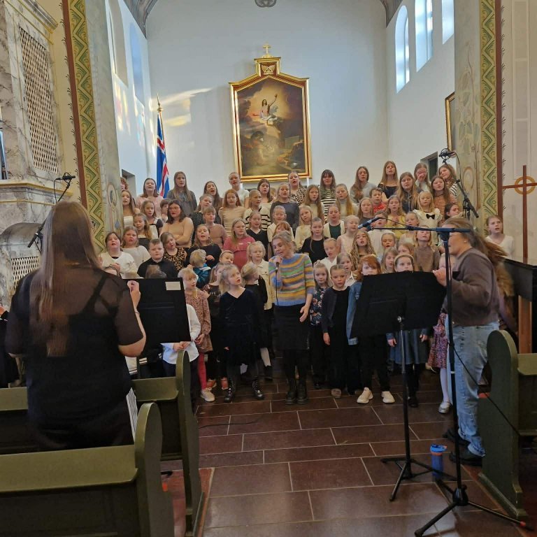 20260215_224917991_ios