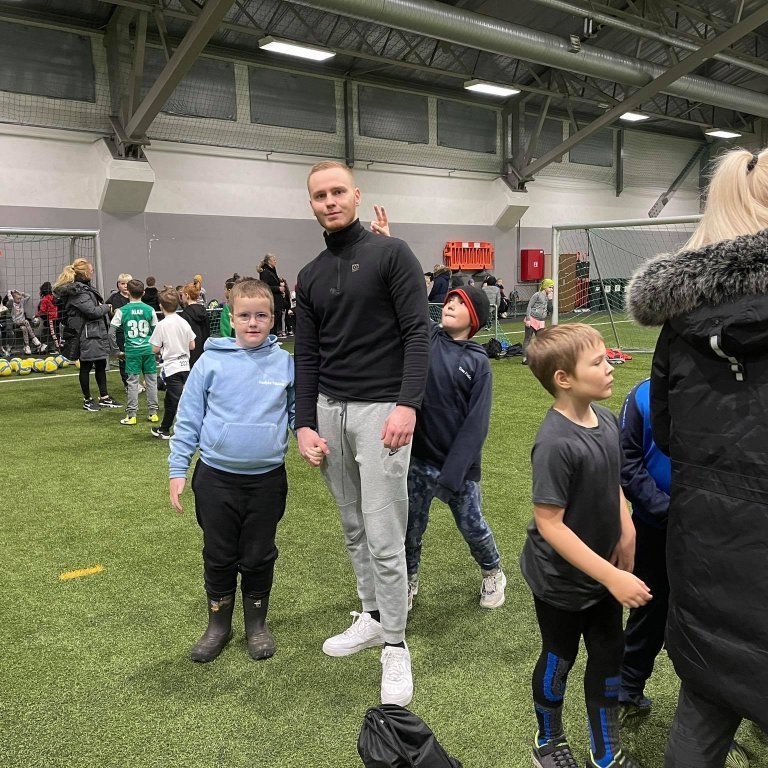 245232979_287036969907473_2315238953017456939_n